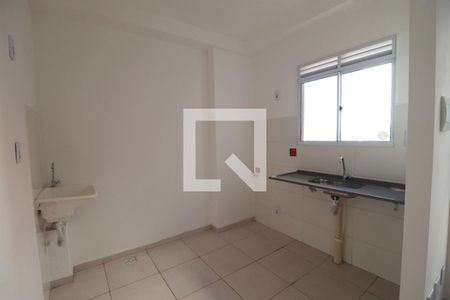 Cozinha/Área de serviço de apartamento para alugar com 2 quartos, 43m² em Subsetor Norte - 10 (n-10), Ribeirão Preto