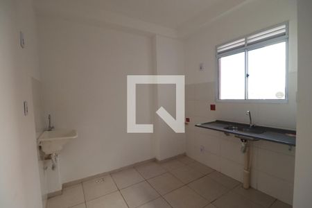 Cozinha/Área de serviço de apartamento para alugar com 2 quartos, 43m² em Subsetor Norte - 10 (n-10), Ribeirão Preto