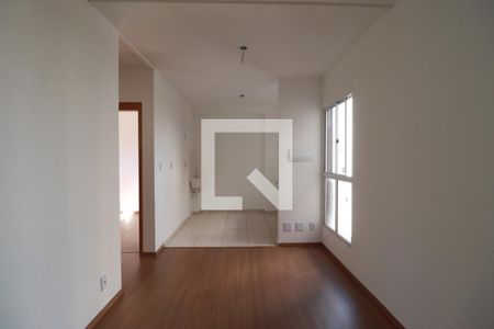 Sala de apartamento para alugar com 2 quartos, 43m² em Subsetor Norte - 10 (n-10), Ribeirão Preto