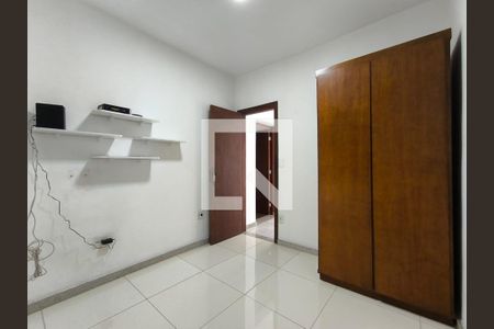 Casa à venda com 3 quartos, 360m² em Mariano de Abreu, Belo Horizonte