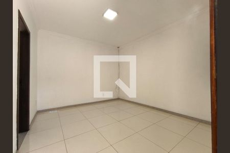 Casa à venda com 3 quartos, 360m² em Mariano de Abreu, Belo Horizonte