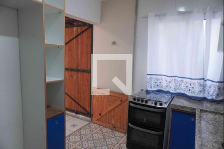 Cozinha de casa de condomínio à venda com 2 quartos, 128m² em Jardim California, Barueri