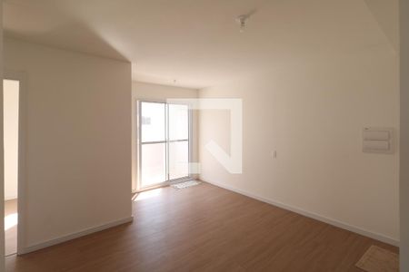 Sala de apartamento para alugar com 3 quartos, 54m² em Canhema, Diadema