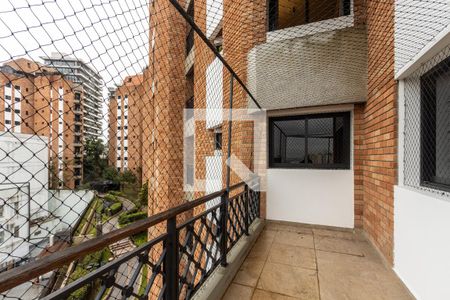 Apartamento para alugar com 5 quartos, 310m² em Vila Ida, São Paulo