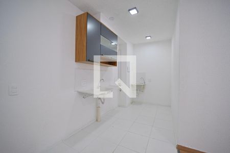 Cozinha e Área de Serviço de apartamento para alugar com 2 quartos, 33m² em Vila Silvia, São Paulo