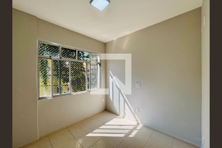 Quarto de apartamento para alugar com 2 quartos, 70m² em Humaitá, Rio de Janeiro