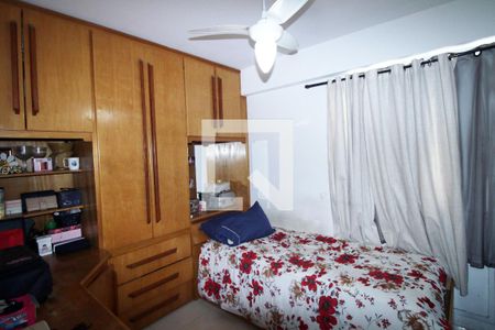 Quarto 2 de apartamento para alugar com 2 quartos, 54m² em Irajá, Rio de Janeiro