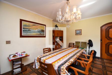 Casa à venda com 3 quartos, 450m² em Vila Madalena, São Paulo