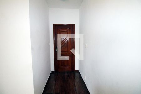 Sala - Acesso de apartamento para alugar com 2 quartos, 85m² em Vista Alegre, Rio de Janeiro