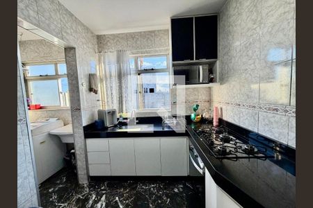 Apartamento à venda com 4 quartos, 180m² em Palmares, Belo Horizonte