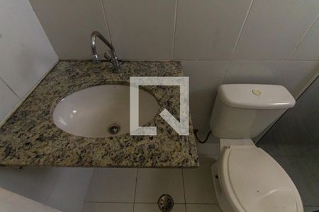 Banheiro da Suíte 1 de casa de condomínio para alugar com 3 quartos, 62m² em Vila Nova Savoia, São Paulo
