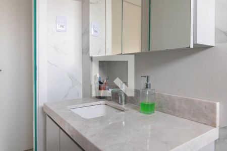 Banheiro do Quarto 1 de apartamento à venda com 3 quartos, 180m² em Santana, Porto Alegre