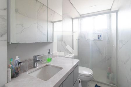 Banheiro do Quarto 1 de apartamento à venda com 3 quartos, 180m² em Santana, Porto Alegre
