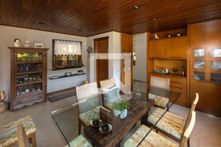 Sala de Jantar de casa de condomínio à venda com 4 quartos, 400m² em Vila D’el Rey, Nova Lima