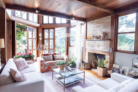 sala de casa de condomínio à venda com 4 quartos, 400m² em Vila D’el Rey, Nova Lima