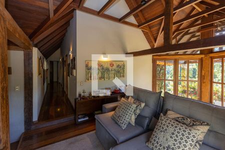 Sala de TV de casa de condomínio à venda com 4 quartos, 400m² em Vila D’el Rey, Nova Lima