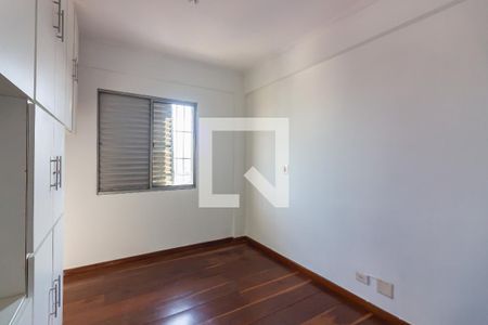 Quarto 2 de apartamento para alugar com 2 quartos, 68m² em Vila São José, Osasco