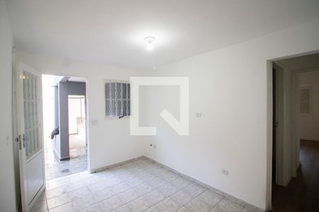 SALA de casa para alugar com 2 quartos, 78m² em Vila Santa Maria, São Paulo