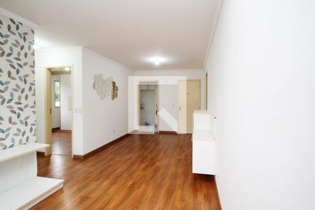 Sala de apartamento para alugar com 3 quartos, 71m² em Jardim Barbacena, Cotia