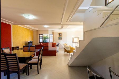 Sala de casa para alugar com 4 quartos, 350m² em São Braz, Curitiba