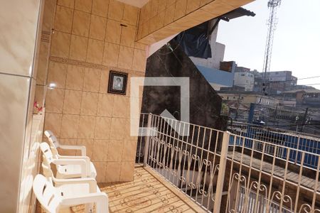 Varanda de casa para alugar com 2 quartos, 300m² em Jardim São Bento Novo, Embu das Artes
