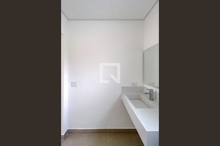 Banheiro da Suíte de casa à venda com 2 quartos, 120m² em Pompeia, São Paulo