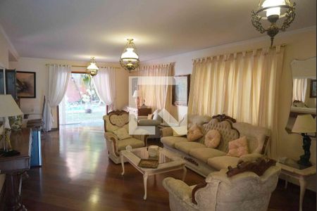 Sala de Estar de casa de condomínio para alugar com 2 quartos, 360m² em Residencial Quatro (alphaville), Santana de Parnaíba