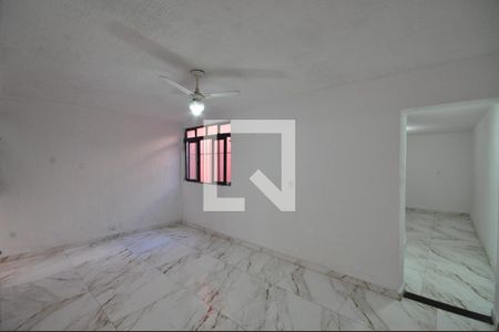 Sala de casa para alugar com 3 quartos, 160m² em Vila Nelson, São Paulo