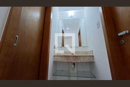 Banheiro de apartamento para alugar com 1 quarto, 42m² em Itaigara, Salvador