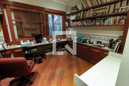 Suíte 1 de casa à venda com 5 quartos, 2000m² em Fazenda Morumbi, São Paulo