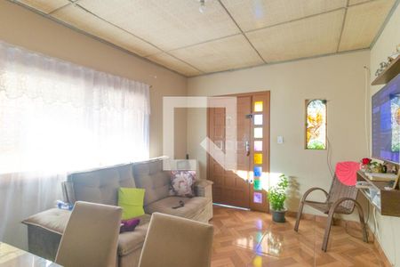 Casa à venda com 4 quartos, 220m² em Niterói, Canoas