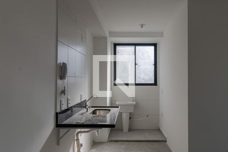 Cozinha e Área de Serviço de kitnet/studio à venda com 2 quartos, 39m² em Vila Olímpia, São Paulo