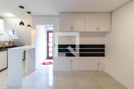 Sala/Quarto de casa de condomínio à venda com 1 quarto, 25m² em Glória, Porto Alegre