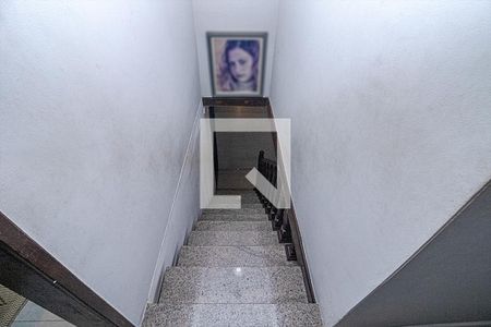 acesso para os pisos_2 de casa para alugar com 3 quartos, 200m² em Jardim Previdencia, São Paulo