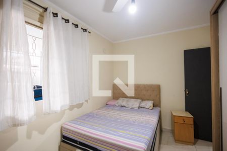 Suíte de casa para alugar com 3 quartos, 380m² em Piracangaguá, Taubaté
