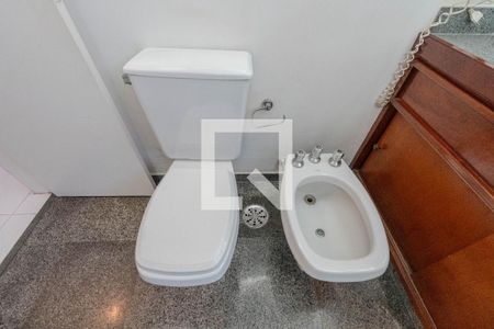 Banheiro de apartamento para alugar com 1 quarto, 40m² em Consolação, São Paulo