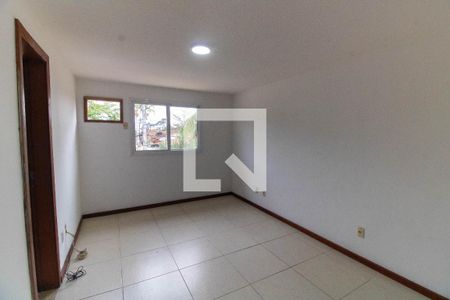 Suíte  de casa à venda com 3 quartos, 145m² em Itaipu, Niterói
