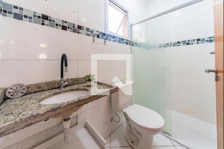 Banheiro de apartamento à venda com 2 quartos, 80m² em Vila Guarani, Santo André