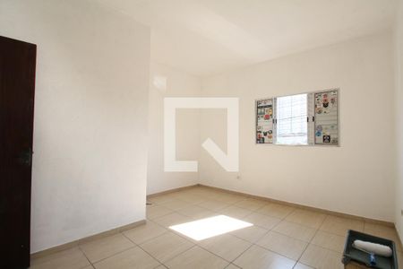 Quarto de casa para alugar com 1 quarto, 40m² em Parque Taboão, Taboão da Serra