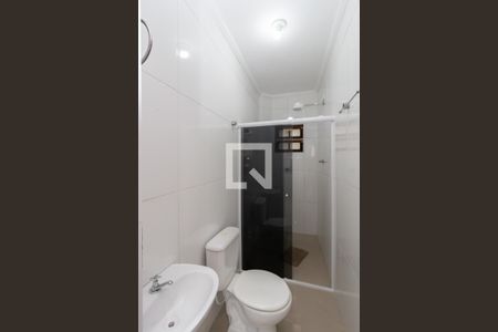 Banheiro de casa para alugar com 1 quarto, 55m² em Jardim Camargo Novo, São Paulo