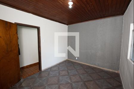 Quarto 1 de casa para alugar com 3 quartos, 70m² em Industrial, Contagem
