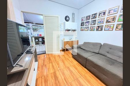Casa para alugar com 2 quartos, 171m² em Vilage Santa Rita, Goiânia