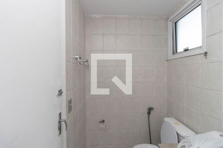 Banheiro de apartamento para alugar com 2 quartos, 57m² em Vila Maria, São Paulo
