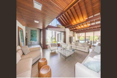 Casa à venda com 7 quartos, 1934m² em Barra da Tijuca, Rio de Janeiro