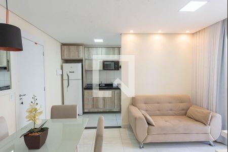 Sala de apartamento para alugar com 2 quartos, 44m² em Jardim Ipaussurama, Campinas