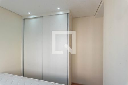 Quarto 1 de apartamento para alugar com 2 quartos, 44m² em Jardim Ipaussurama, Campinas