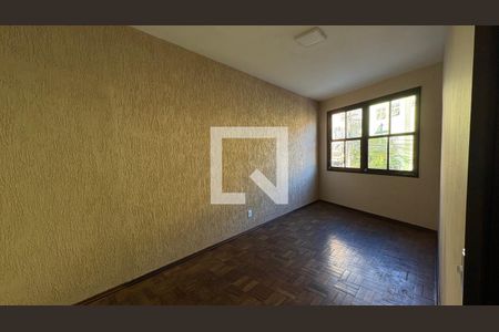 Quarto 1 de apartamento para alugar com 3 quartos, 70m² em Itamarati, Petrópolis