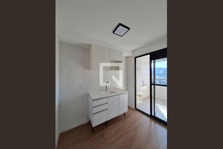 Sala/Cozinha de apartamento para alugar com 2 quartos, 35m² em Limão, São Paulo