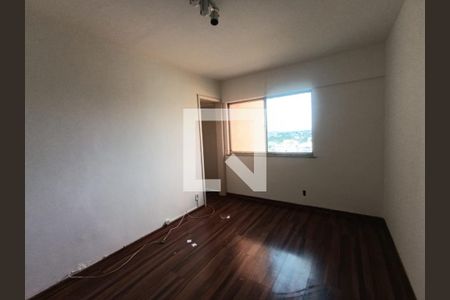 Apartamento para alugar com 2 quartos, 65m² em Comendador Soares, Nova Iguaçu
