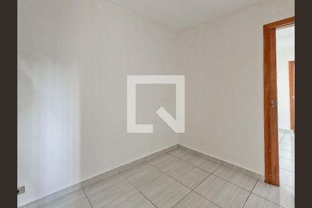 Casa para alugar com 4 quartos, 130m² em Jardim Santo Elias, São Paulo